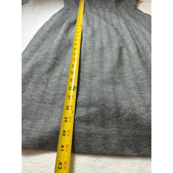 MM Lafleur Sheath Dress Wool Blend Grey EUC Career Wear Chevron Size 6 - Picture 4 of 7
